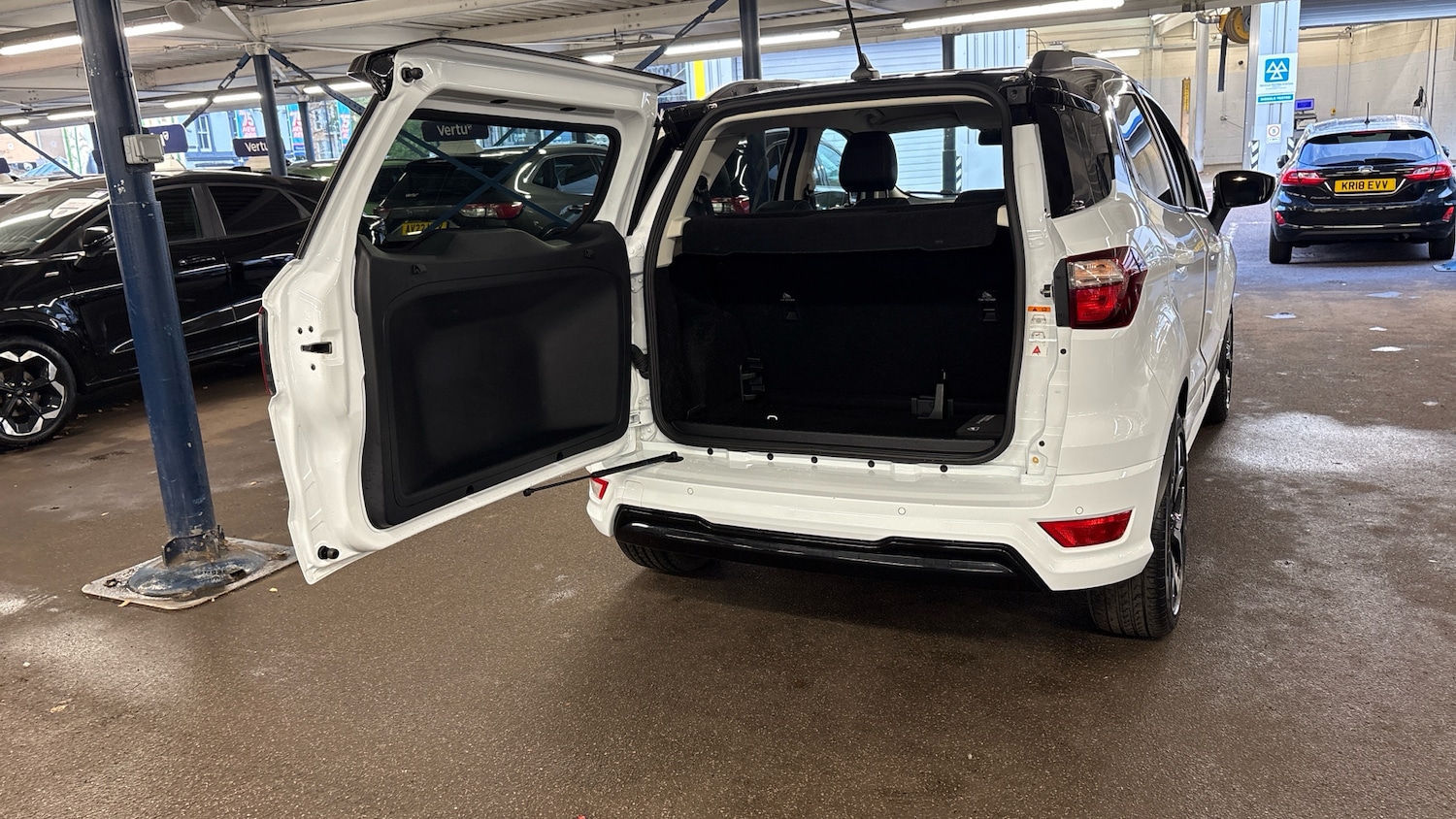 Used Ford Ecosport 2019 for sale - 76736365: Photo 4