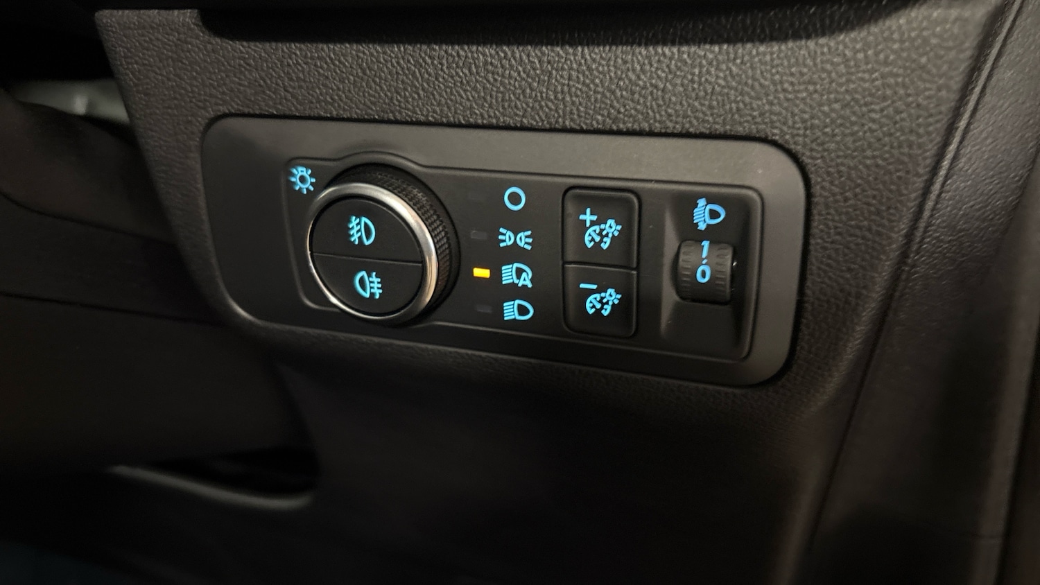 Used Ford Kuga 2025 for sale - 77085432: Photo 27