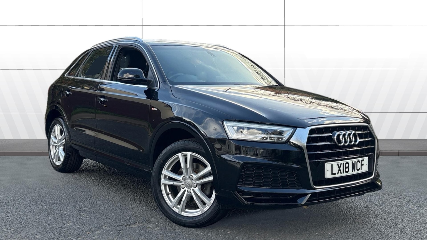 Used Audi Q3 2018 for sale - 76352419: Photo 1