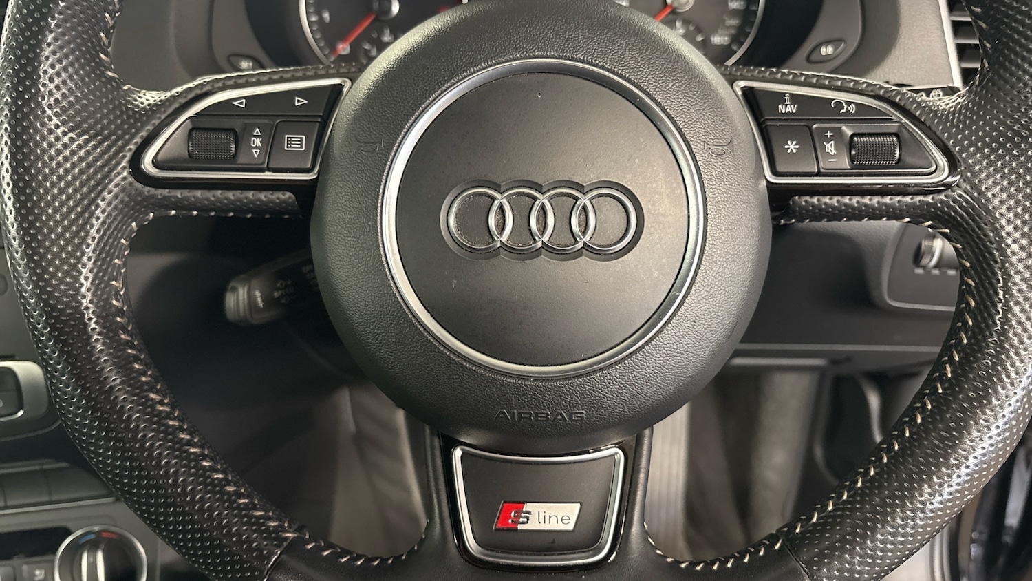 Used Audi Q3 2018 for sale - 76352419: Photo 31