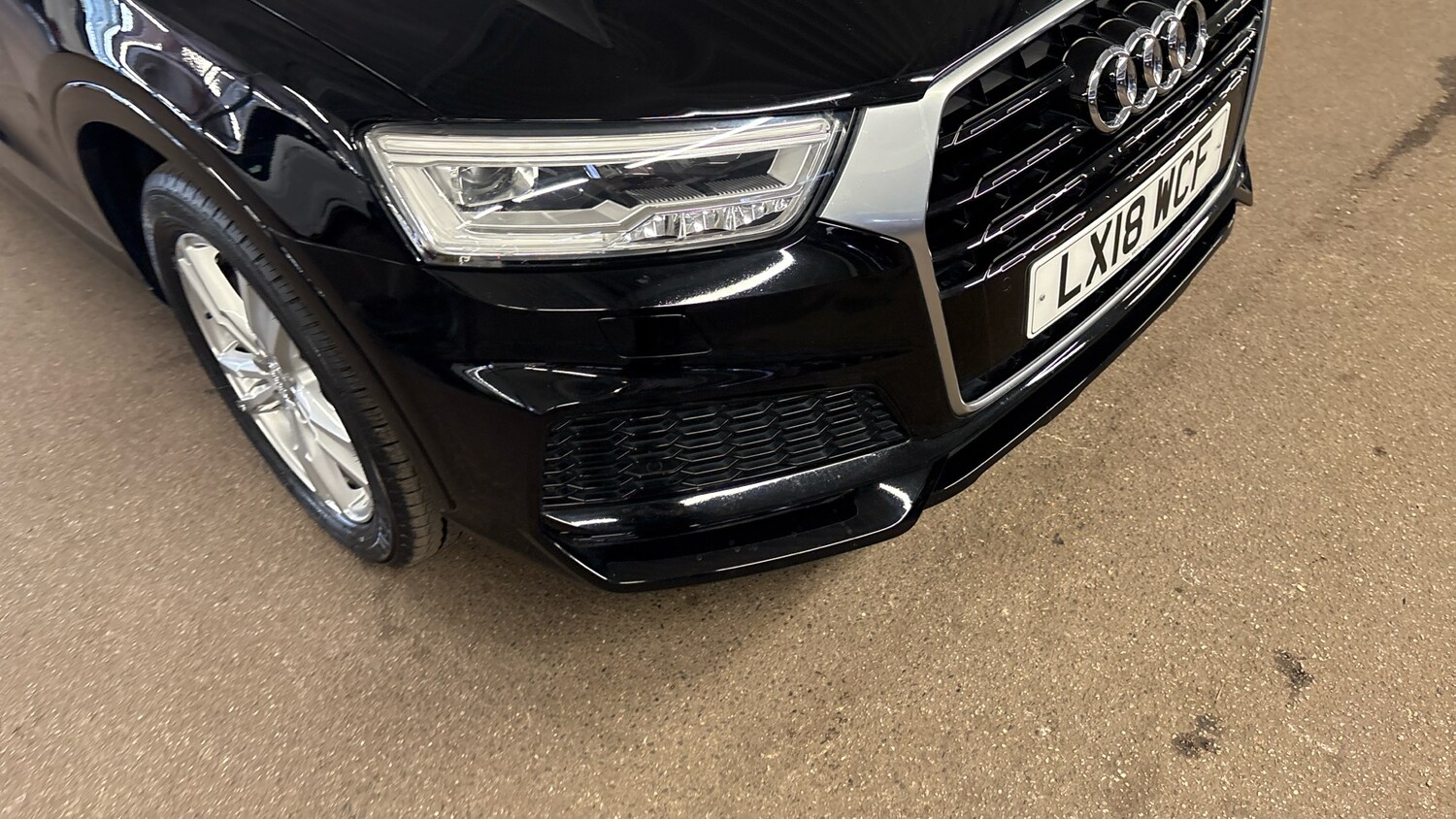 Used Audi Q3 2018 for sale - 76352419: Photo 90