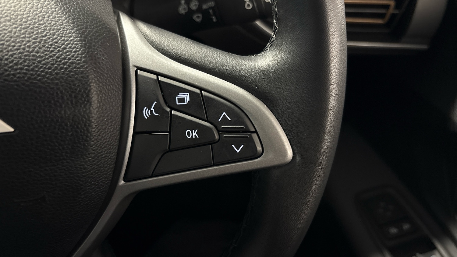 Used Dacia Sandero Stepway 2024 for sale - 76736366: Photo 28