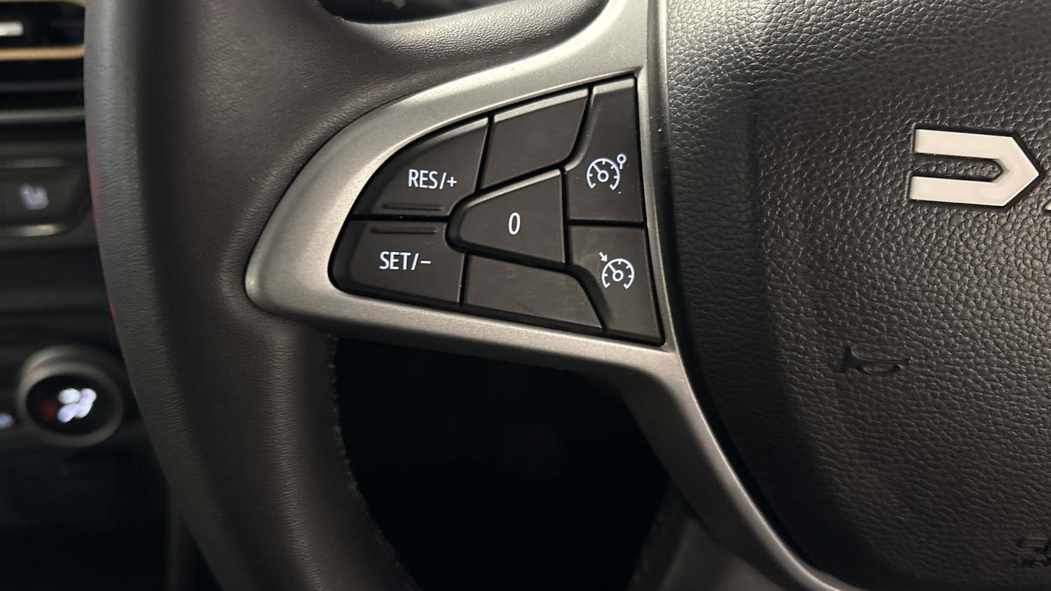 Used Dacia Sandero Stepway 2024 for sale - 76736366: Photo 29