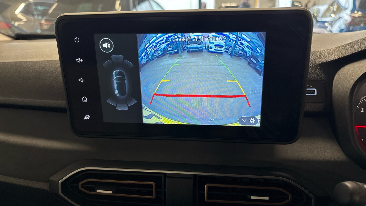 Used Dacia Sandero Stepway 2024 for sale - 76736366: Photo 42