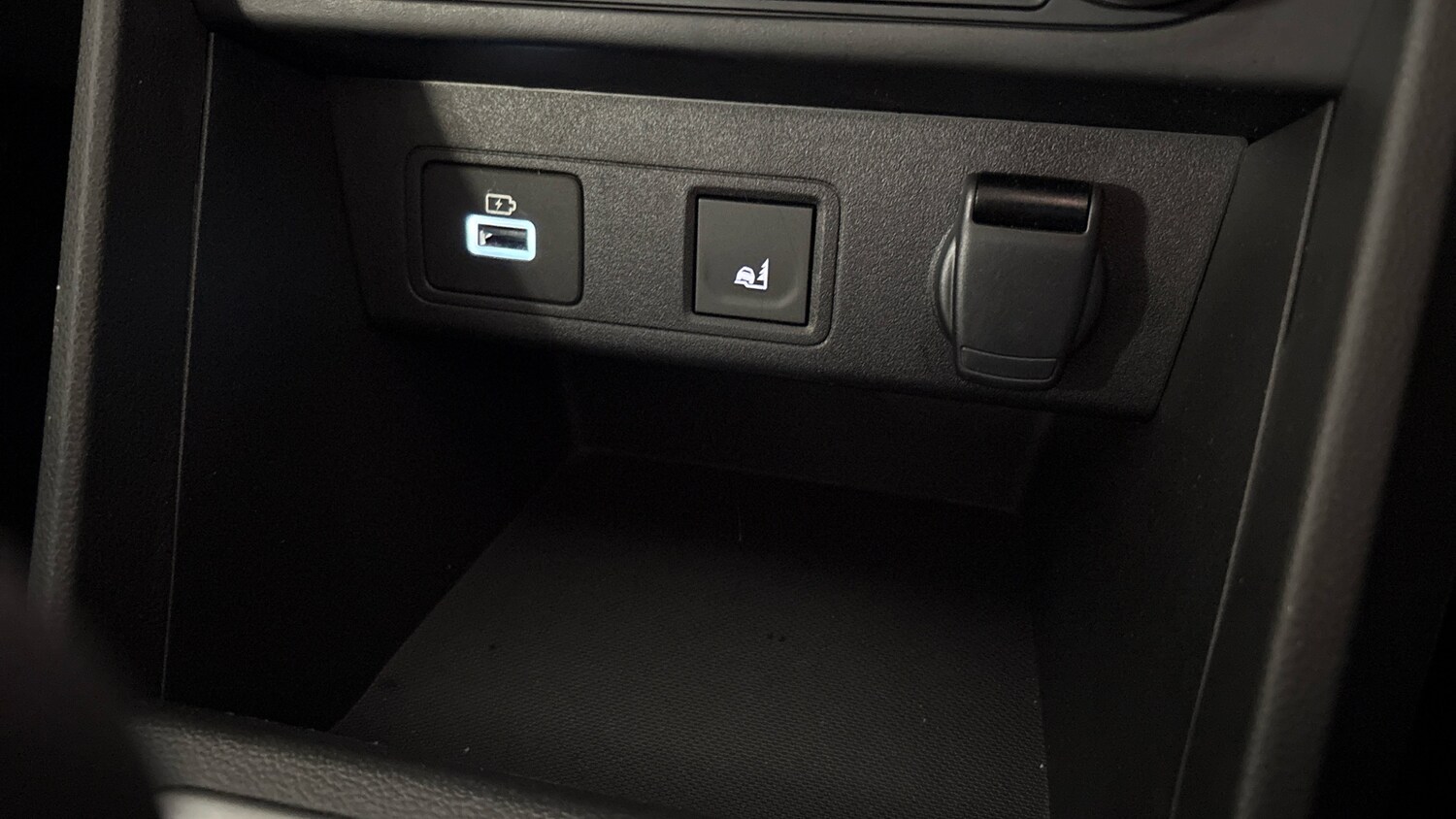 Used Dacia Sandero Stepway 2024 for sale - 76736366: Photo 44