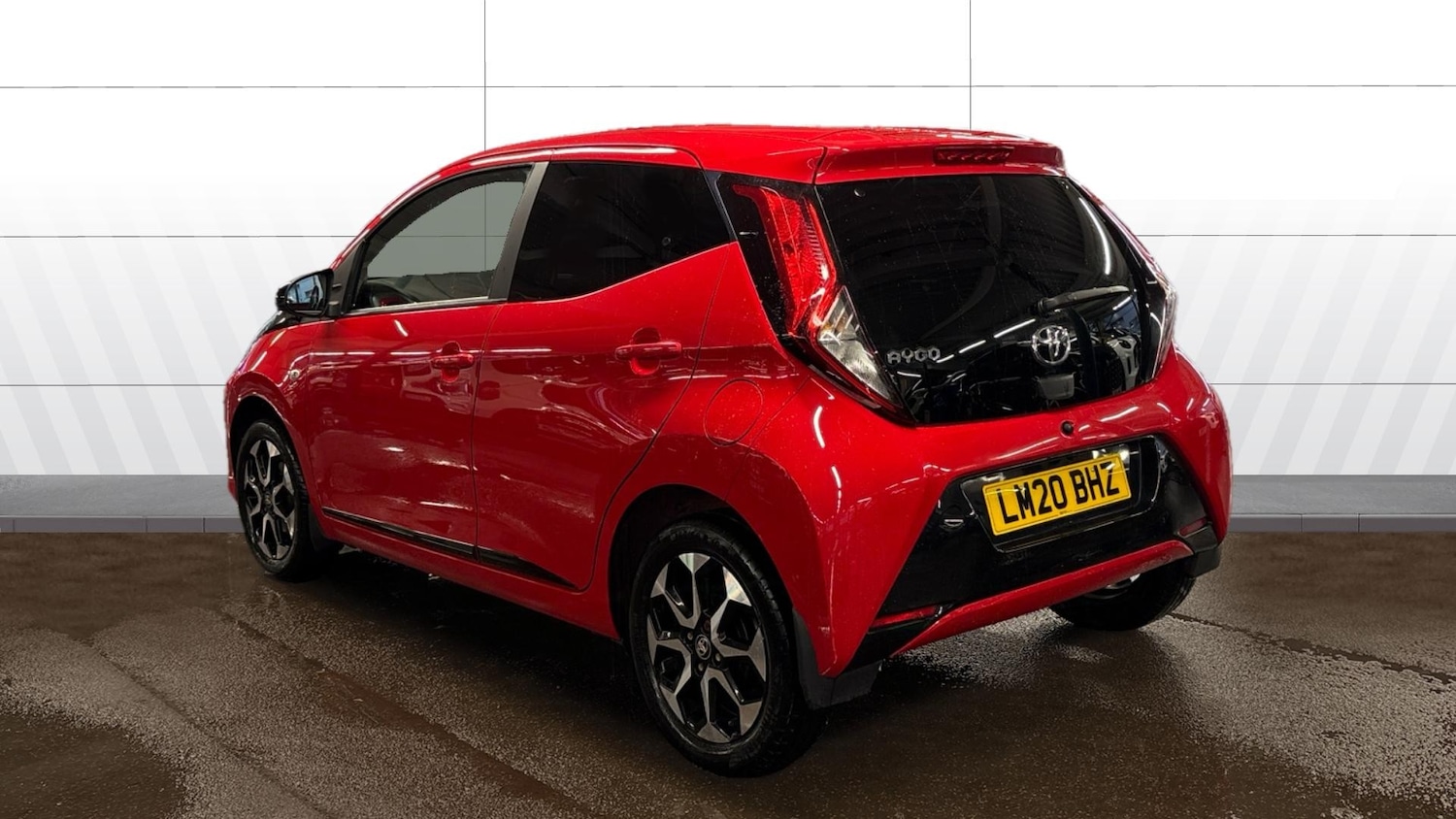 Used Toyota AYGO 2020 for sale - 76172583: Photo 2