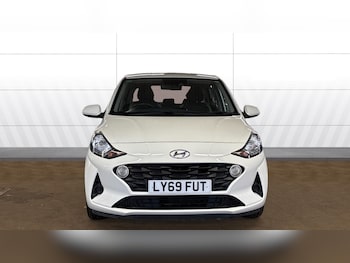 Used Hyundai i10 2020 for sale - 78592412: Photo