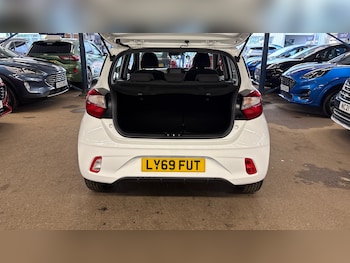 Used Hyundai i10 2020 for sale - 78592412: Photo