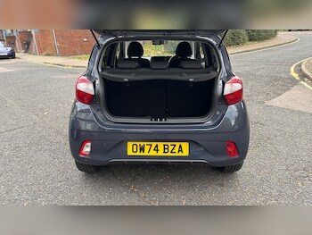 Used Hyundai i10 2025 for sale - 76542744: Photo