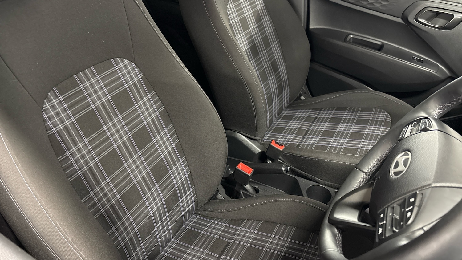 Used Hyundai i10 2025 for sale - 76542744: Photo 85