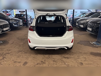 Used Ford Fiesta 2024 for sale - 77803077: Photo