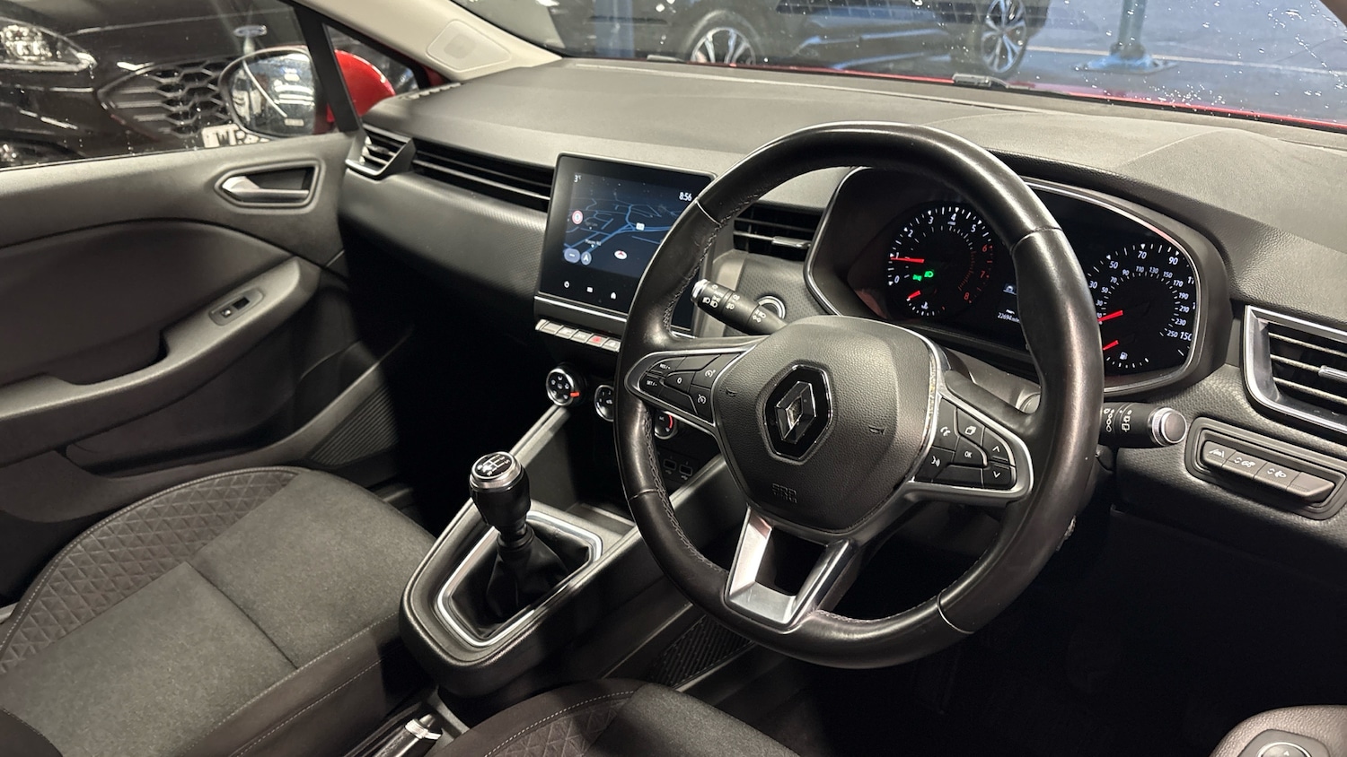 Used Renault Clio 2020 for sale - 77160621: Photo 14