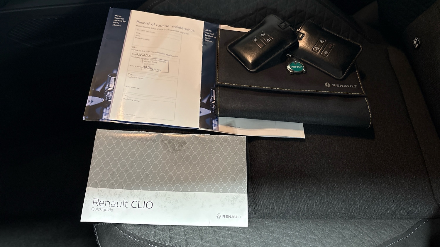 Used Renault Clio 2020 for sale - 77160621: Photo 19