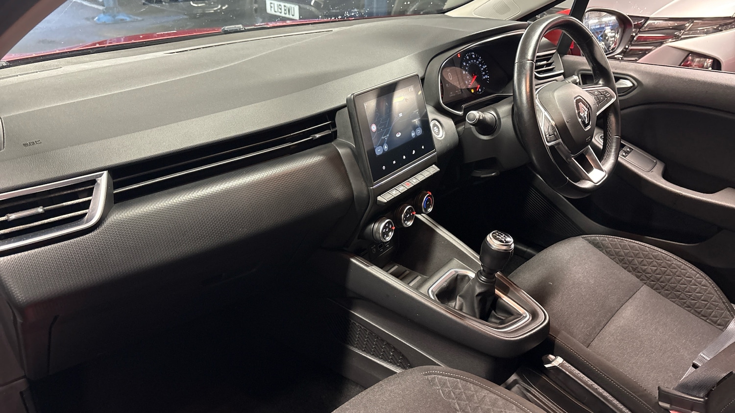 Used Renault Clio 2020 for sale - 77160621: Photo 9