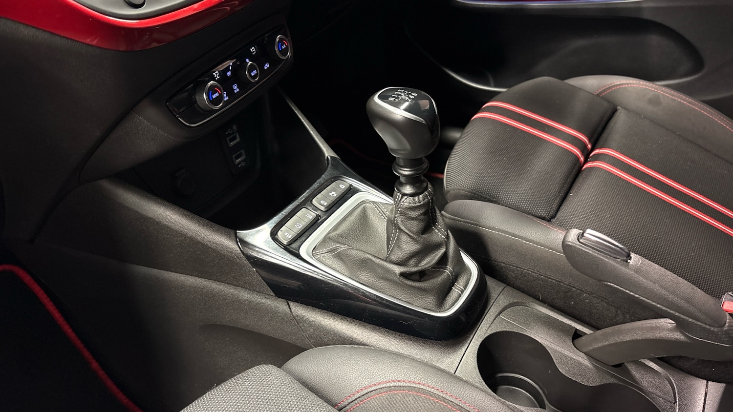 Used Vauxhall Crossland 2021 for sale - 76612535: Photo 13