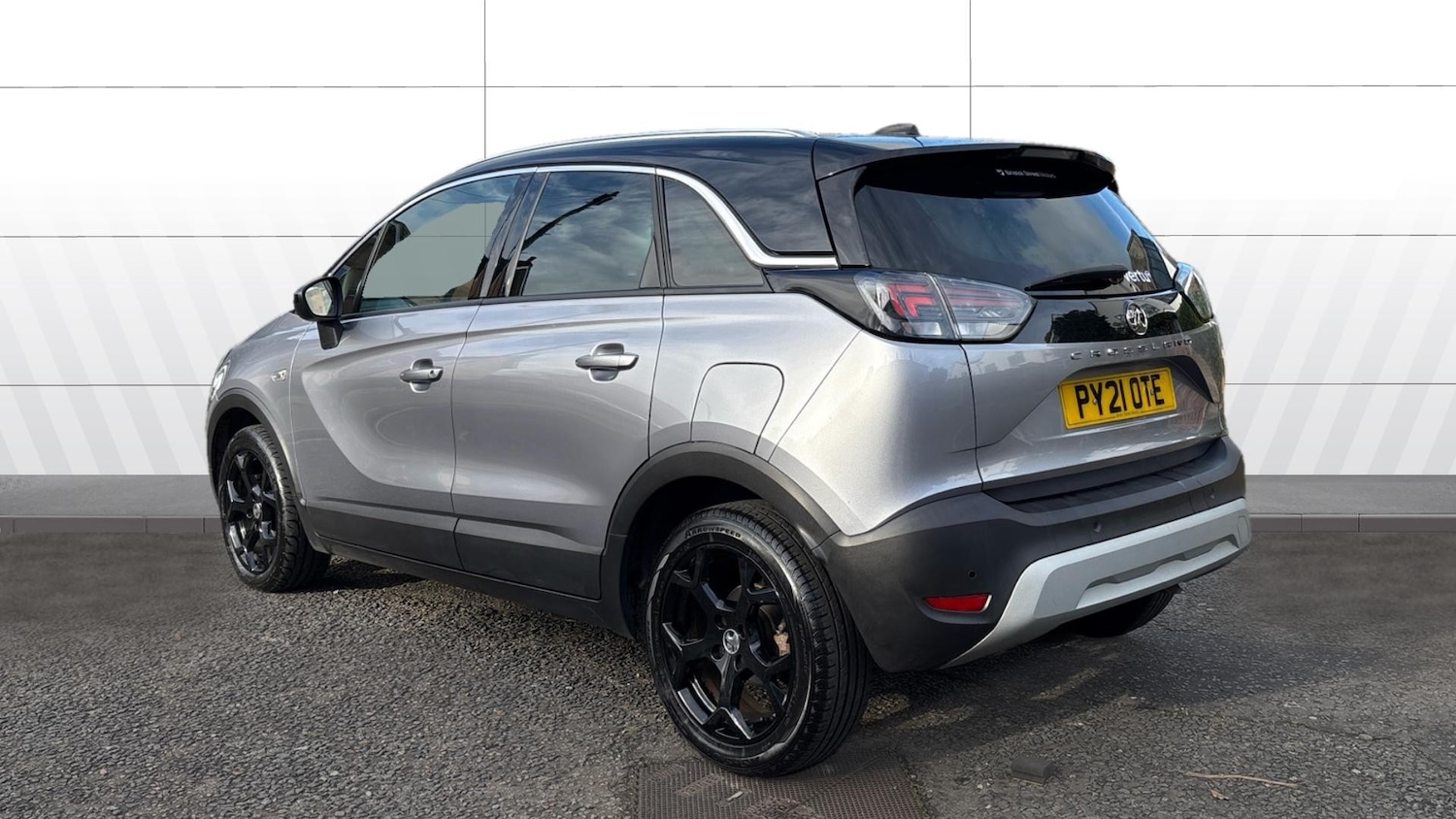 Used Vauxhall Crossland 2021 for sale - 76612535: Photo 2