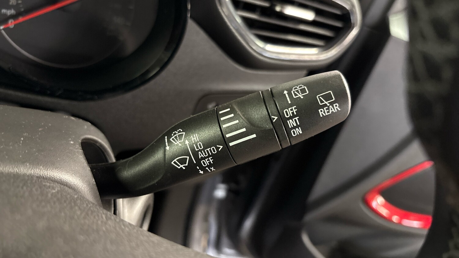 Used Vauxhall Crossland 2021 for sale - 76612535: Photo 31