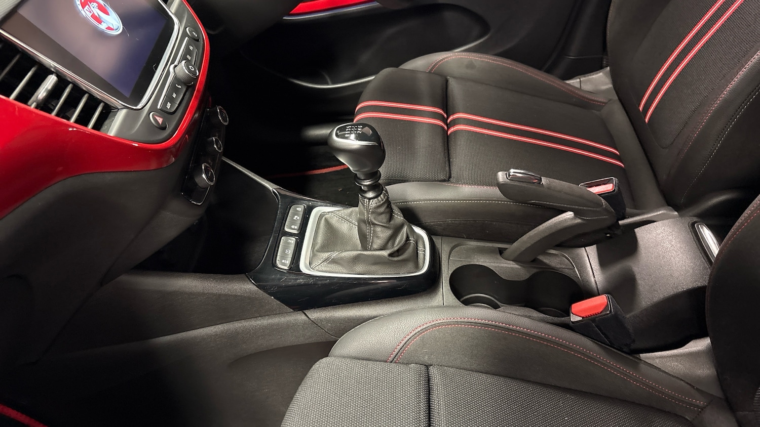 Used Vauxhall Crossland 2021 for sale - 76612535: Photo 76