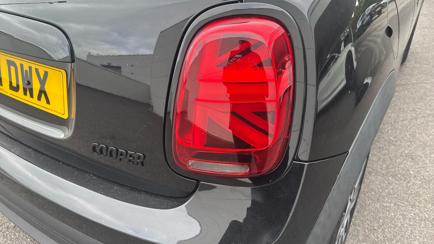 Used MINI Convertible 2021 for sale - 77325966: Photo 22