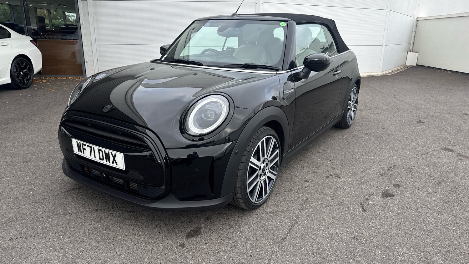 Used MINI Convertible 2021 for sale - 77325966: Photo 27