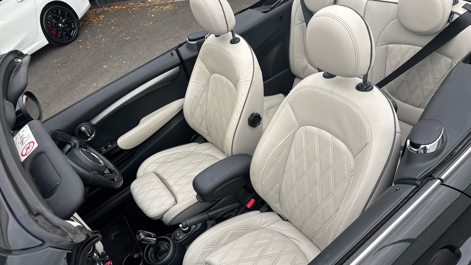 Used MINI Convertible 2021 for sale - 77325966: Photo 38