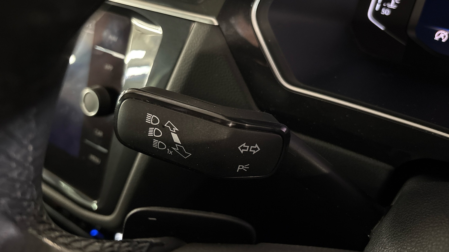 Used Volkswagen Tiguan 2021 for sale - 77776153: Photo 39