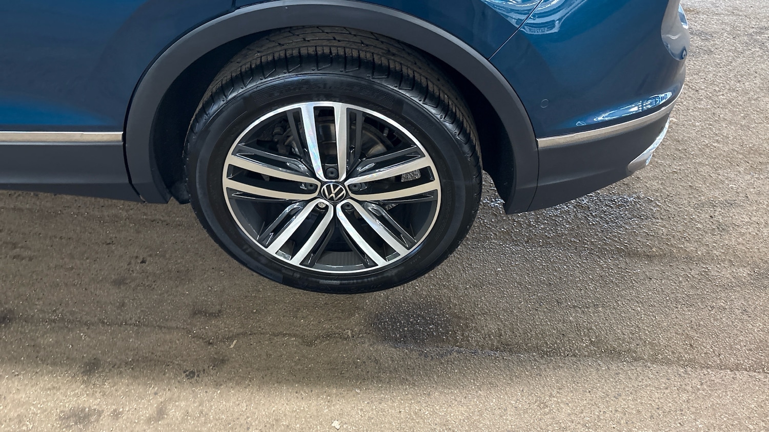 Used Volkswagen Tiguan 2021 for sale - 77776153: Photo 76