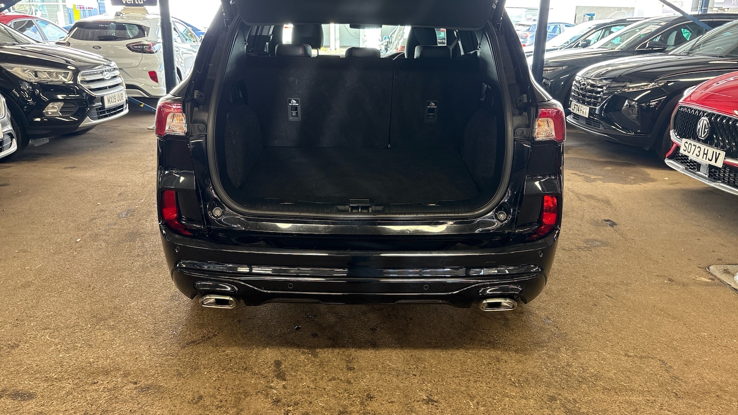 Used Ford Kuga 2023 for sale - 77946994: Photo 4