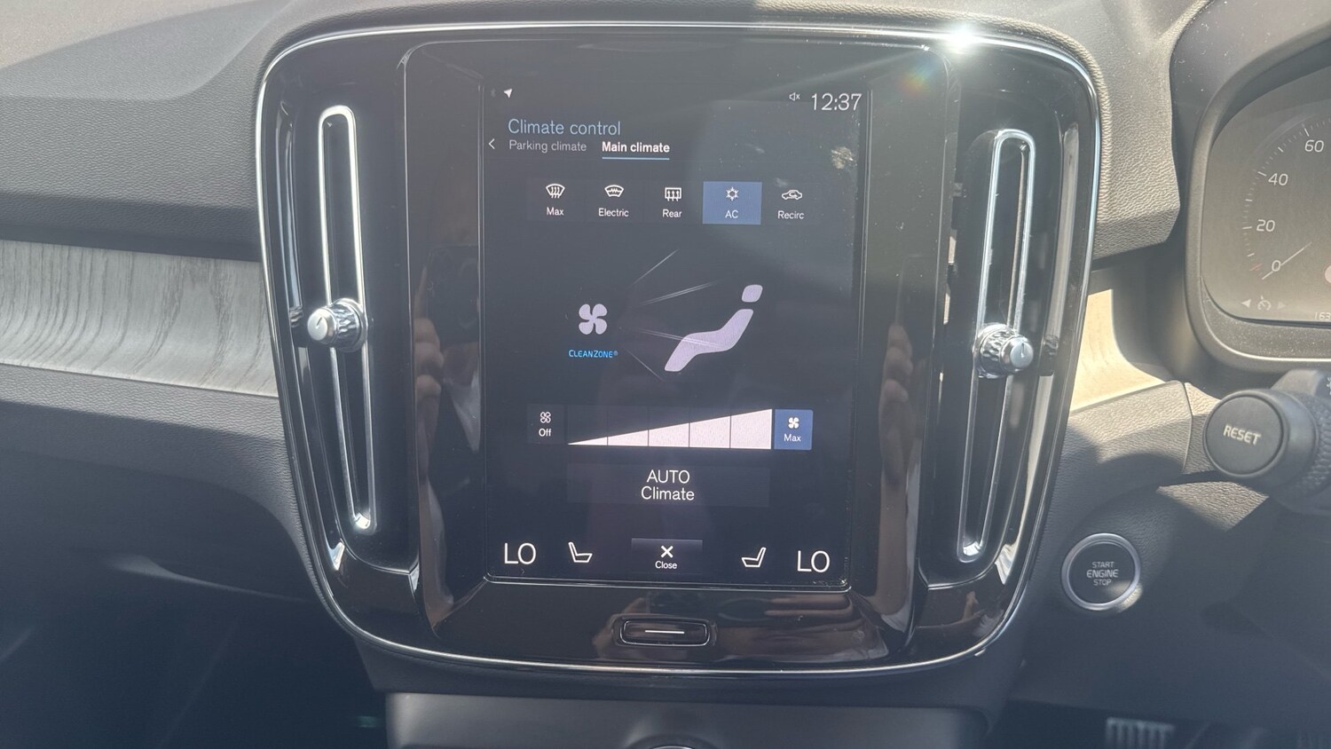 Used Volvo XC40 2022 for sale - 76436472: Photo 12