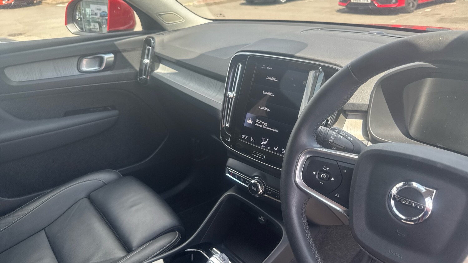 Used Volvo XC40 2022 for sale - 76436472: Photo 14