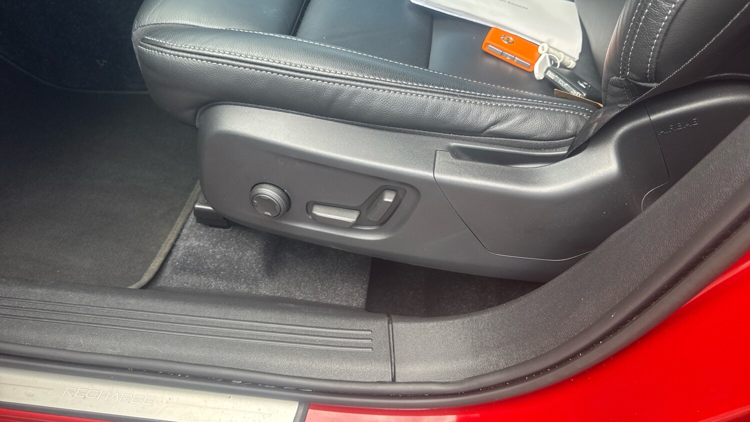 Used Volvo XC40 2022 for sale - 76436472: Photo 25