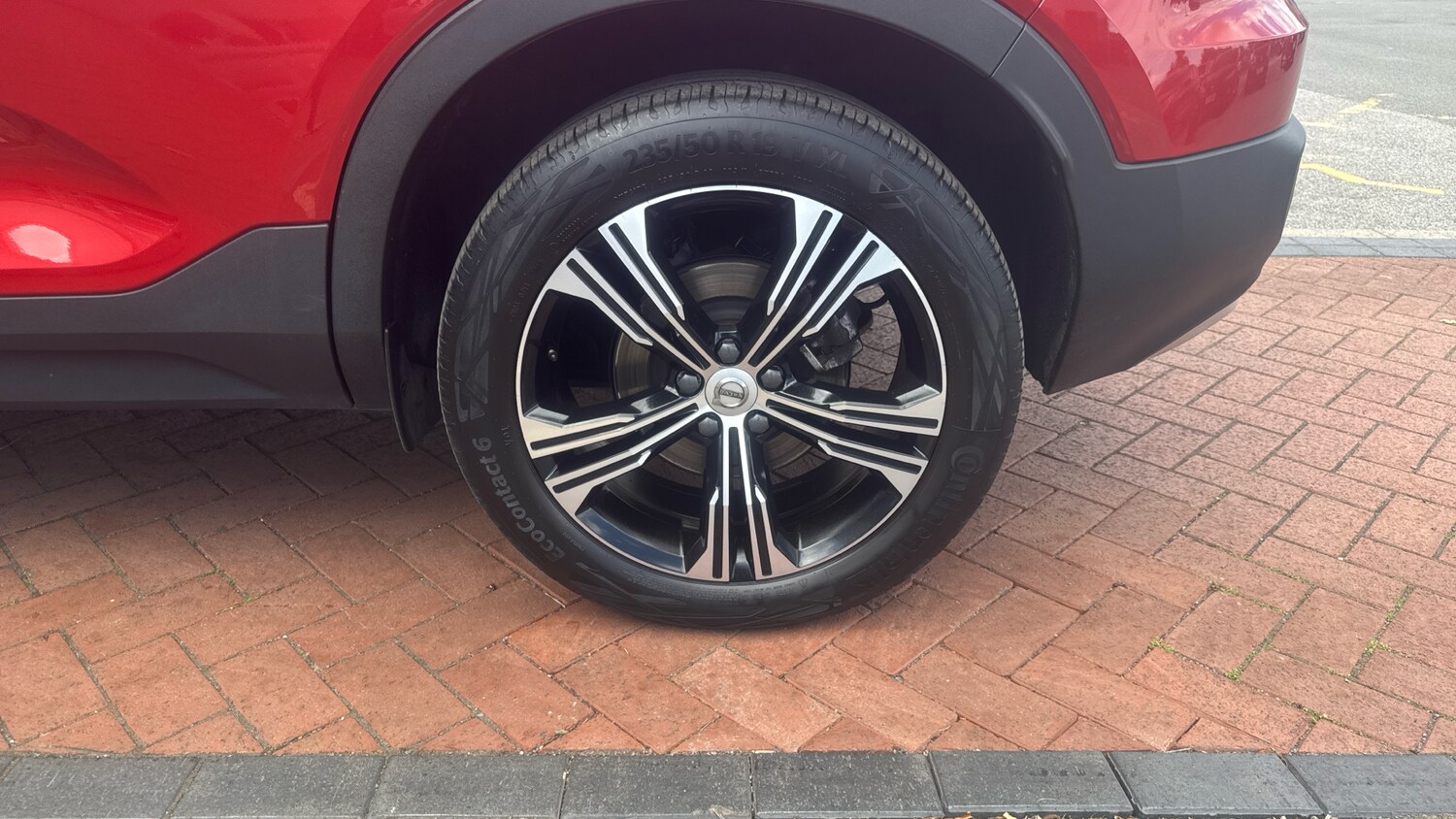 Used Volvo XC40 2022 for sale - 76436472: Photo 28