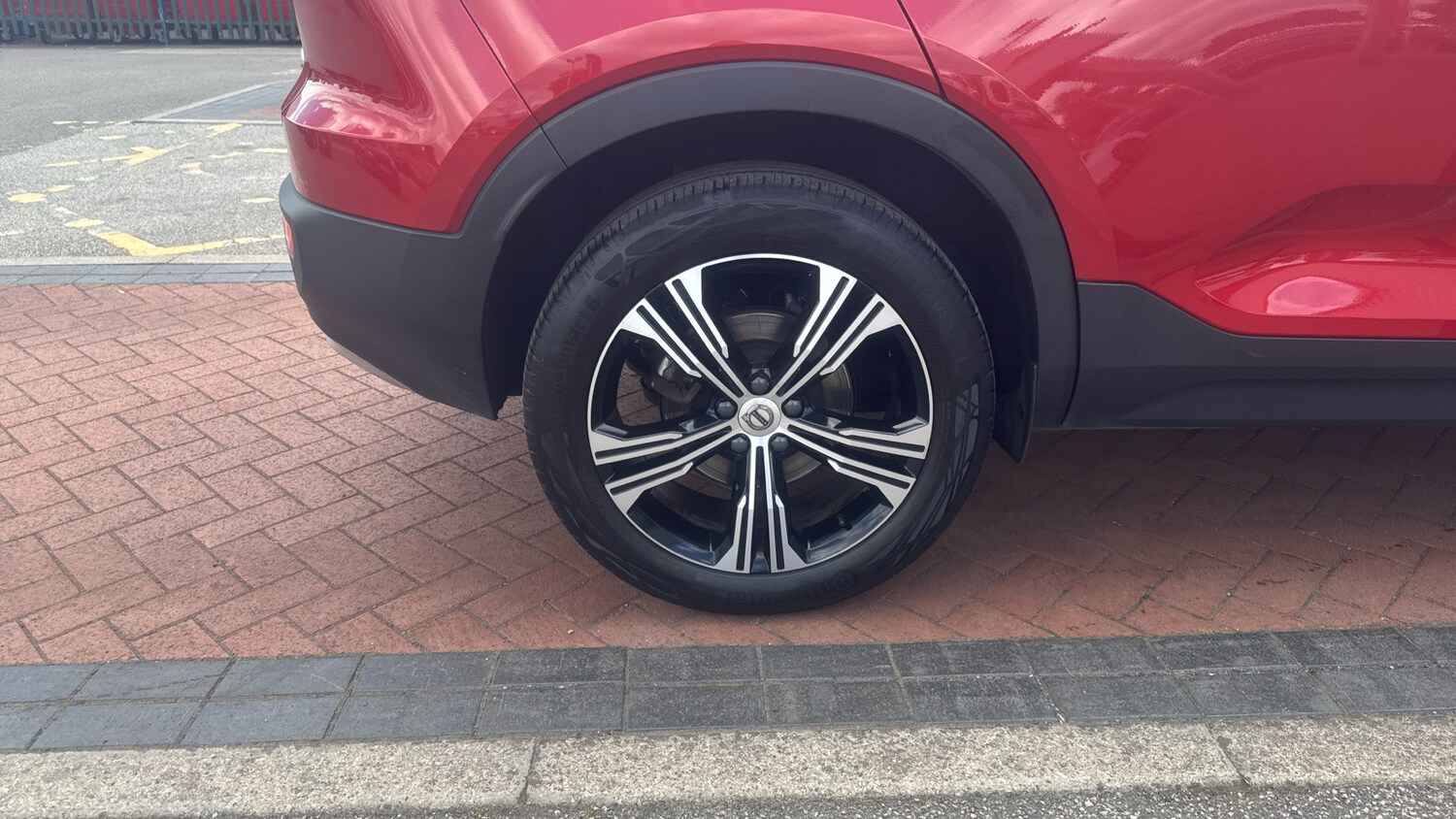 Used Volvo XC40 2022 for sale - 76436472: Photo 36