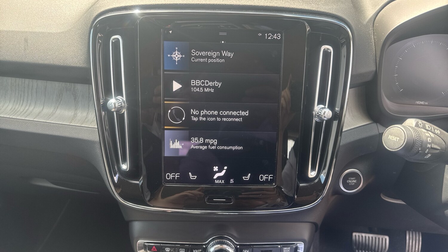 Used Volvo XC40 2022 for sale - 76436472: Photo 45