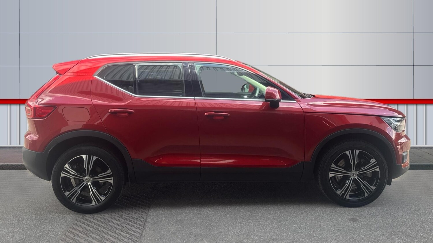 Used Volvo XC40 2022 for sale - 76436472: Photo 5