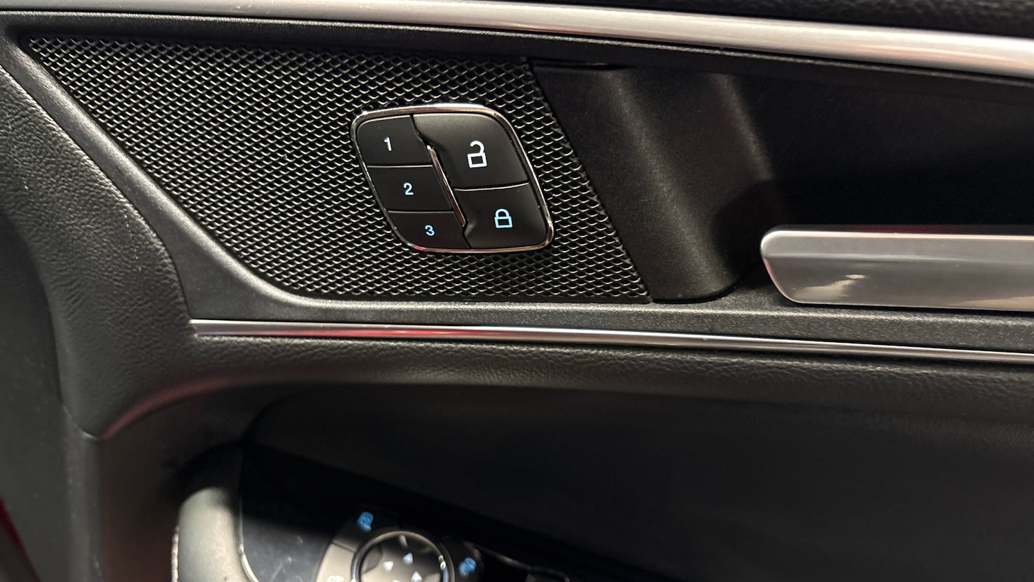 Used Ford Edge 2018 for sale - 77195165: Photo 29