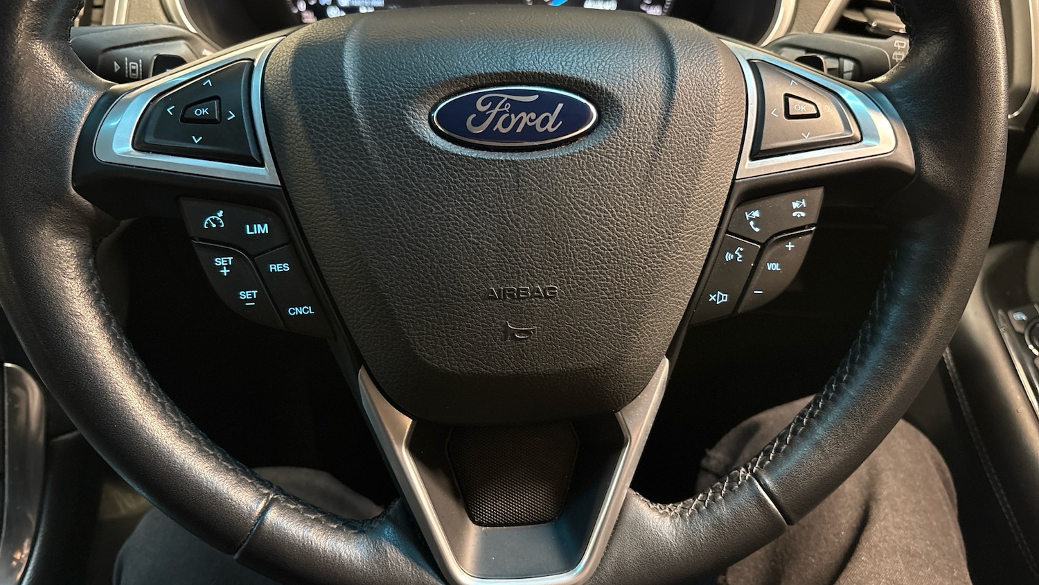 Used Ford Edge 2018 for sale - 77195165: Photo 42