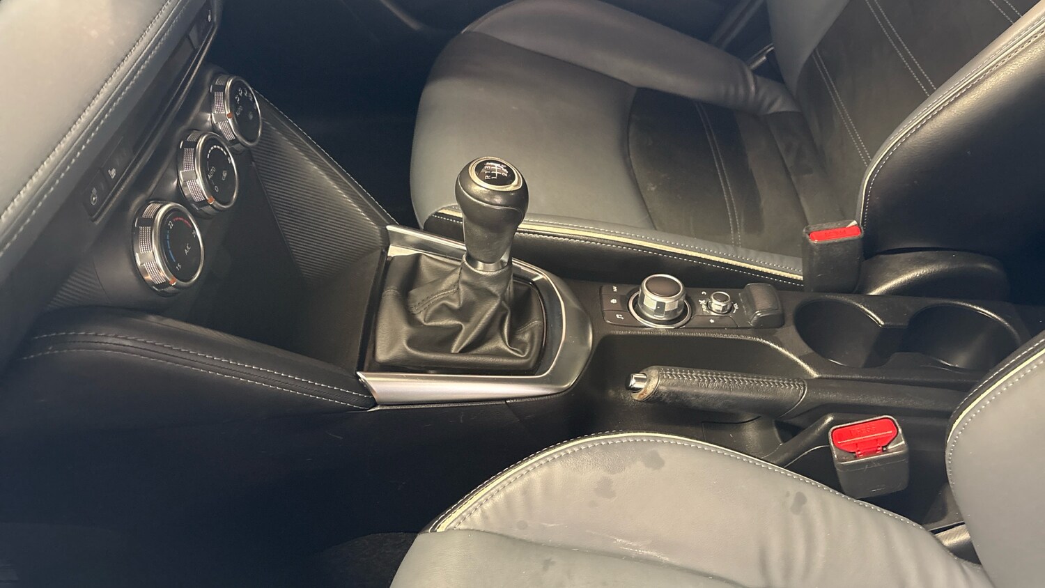 Used Mazda Mazda2 2022 for sale - 78223219: Photo 71