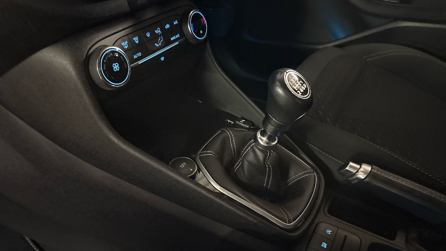 Used Ford Fiesta 2020 for sale - 77210930: Photo 13