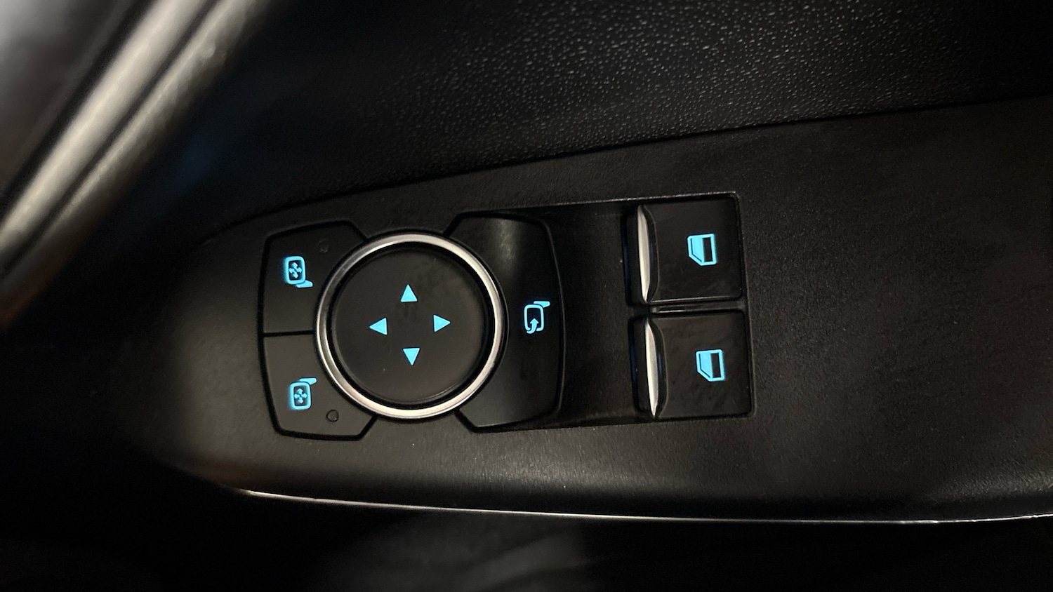 Used Ford Fiesta 2020 for sale - 77210930: Photo 21