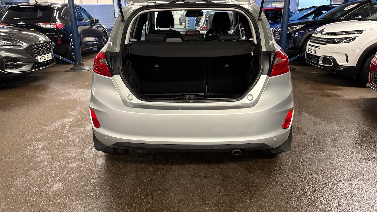 Used Ford Fiesta 2020 for sale - 77210930: Photo 4