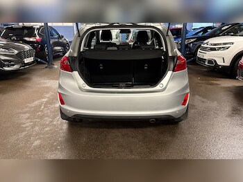 Used Ford Fiesta 2020 for sale - 77210930: Photo