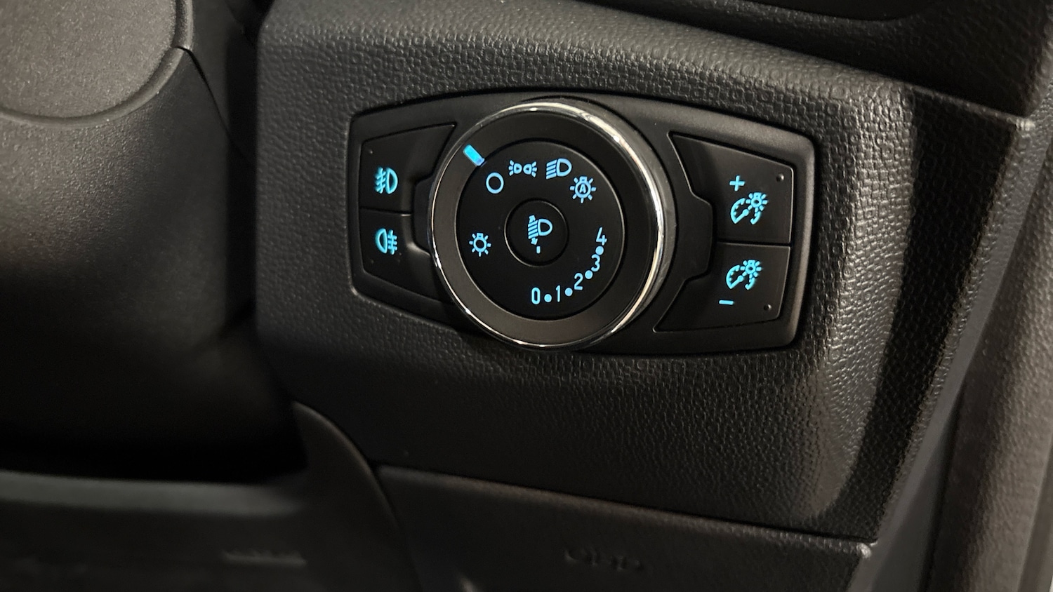 Used Ford Ecosport 2023 for sale - 76719954: Photo 25