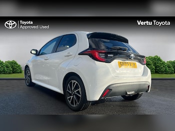 Used Toyota Yaris 2023 for sale - 77446127: Photo