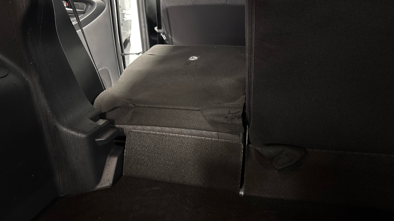 Used Toyota Yaris 2023 for sale - 77446127: Photo 76