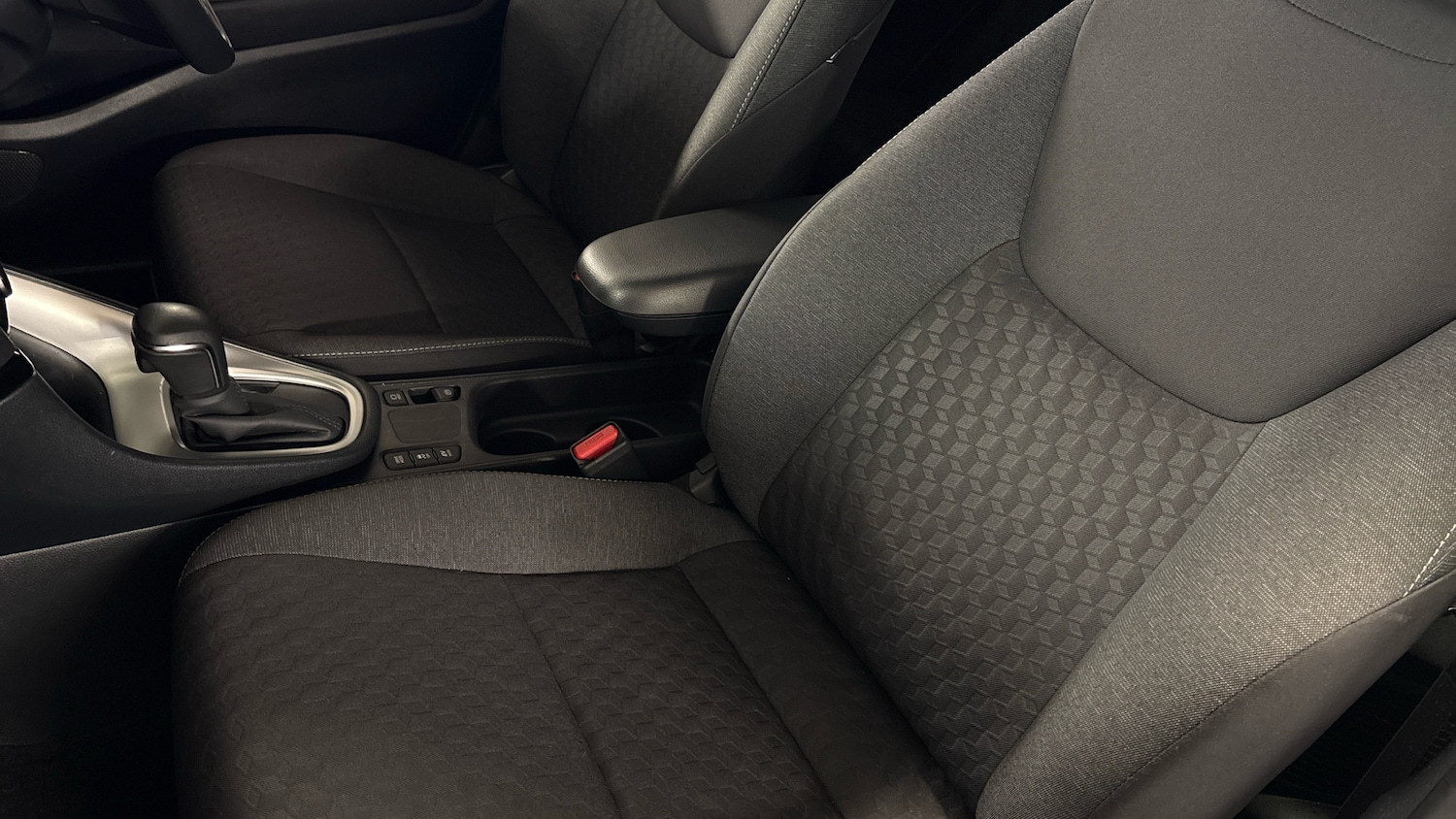 Used Toyota Yaris 2023 for sale - 77446127: Photo 84