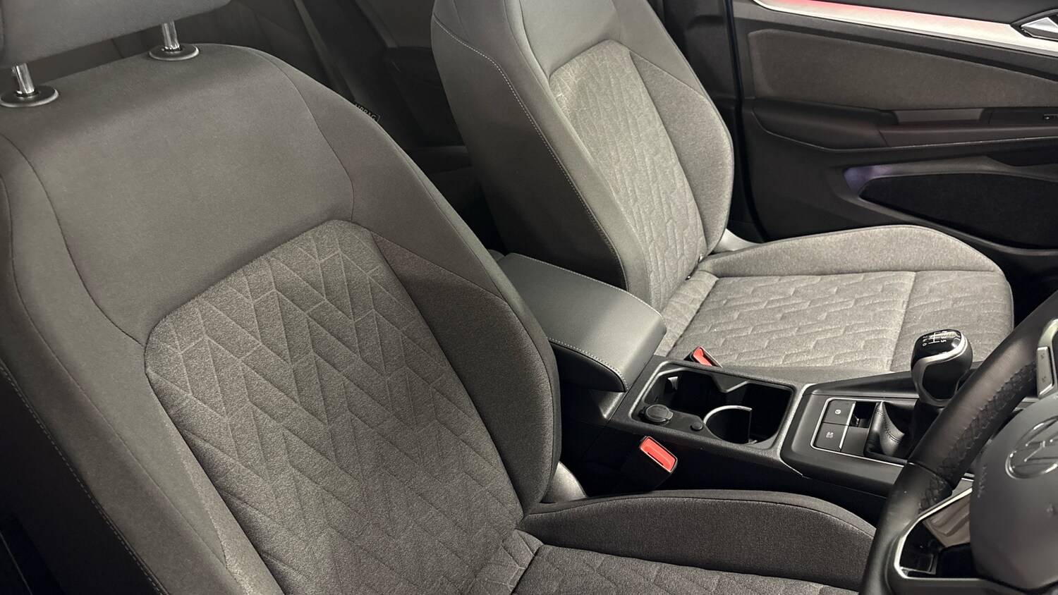 Used Volkswagen Golf 2024 for sale - 76184338: Photo 85