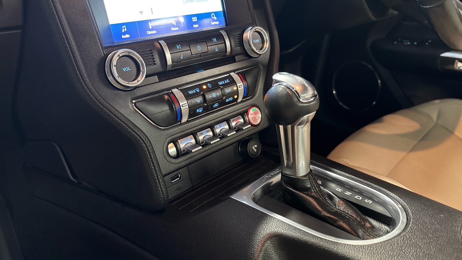 Used Ford Mustang 2020 for sale - 77893245: Photo 13