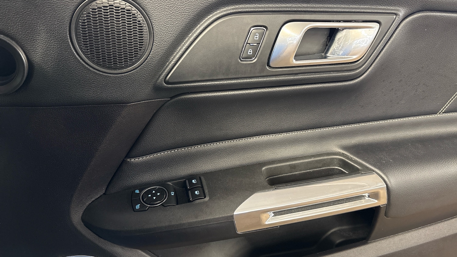 Used Ford Mustang 2020 for sale - 77893245: Photo 23