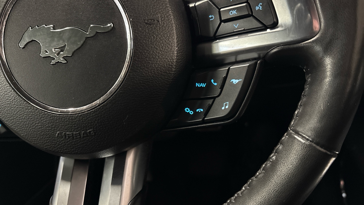 Used Ford Mustang 2020 for sale - 77893245: Photo 31